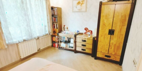 1-комн квартира Снежная улица,  д. 1