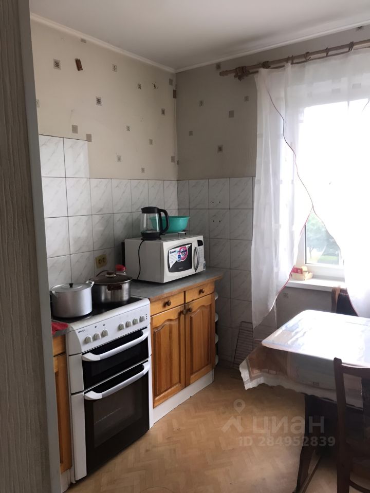 Аренда 1-комн квартиры на вторичном рынке Дунайский проспект, 3