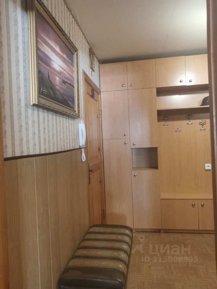 Продажа 3-комн квартиры на вторичном рынке Колтуши, улица Верхняя, 20