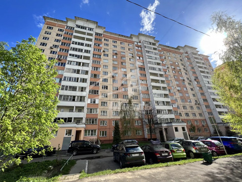 Продажа 3-комн квартиры на вторичном рынке ВНИИССОК, ул. Березовая,  д. 11