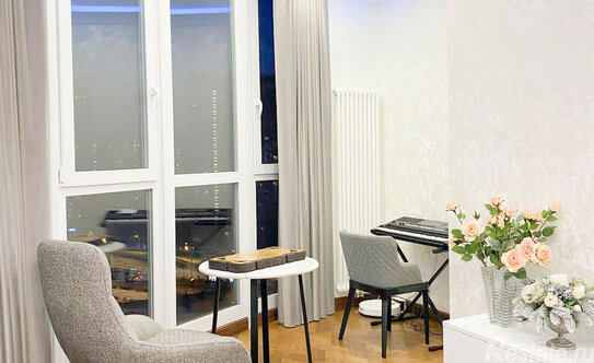 Продажа 4-комн квартиры на вторичном рынке 26 Бакинских Комиссаров ул