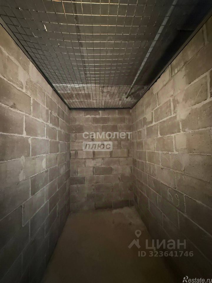 Продажа гаража Коробово, улица Авиаторов,  д. 7