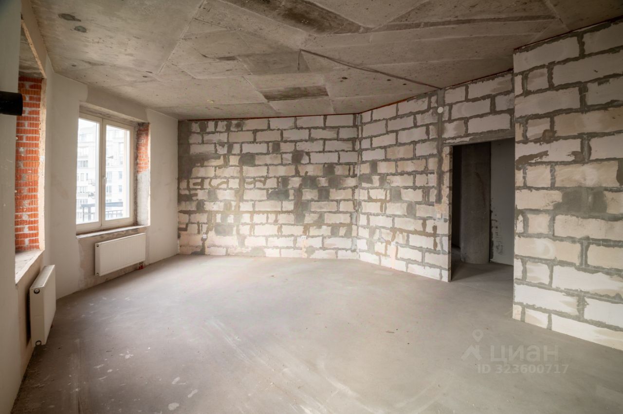 Продажа 2-комн квартиры на вторичном рынке Парадная улица, 3к2
