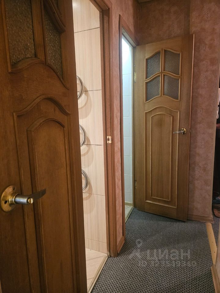 Аренда 2-комн квартиры на вторичном рынке Школьная улица, 58