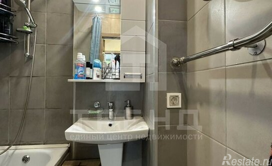 Продажа 2-комн квартиры на вторичном рынке Крыленко ул,  д. 14,  к. 2