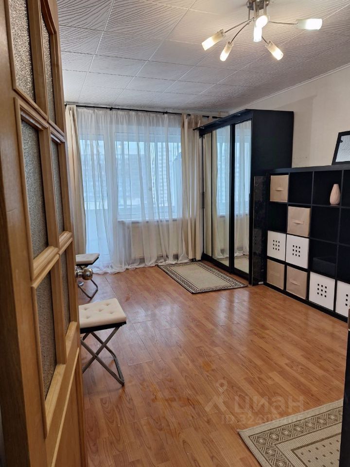 Аренда 1-комн квартиры на вторичном рынке улица Оптиков, 52к3