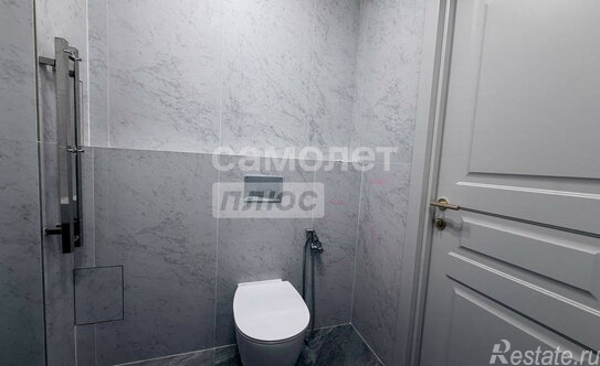 Продажа 2-комн квартиры на вторичном рынке улица Мустая Карима,  д. 12