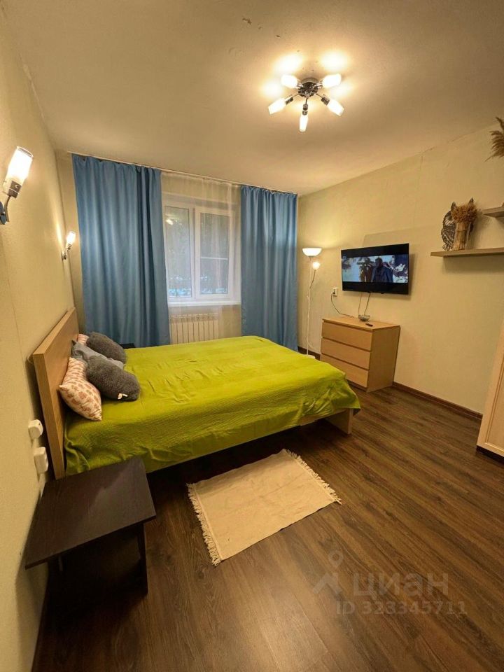 Продажа 1-комн квартиры на вторичном рынке Яхтенная улица, 12К1