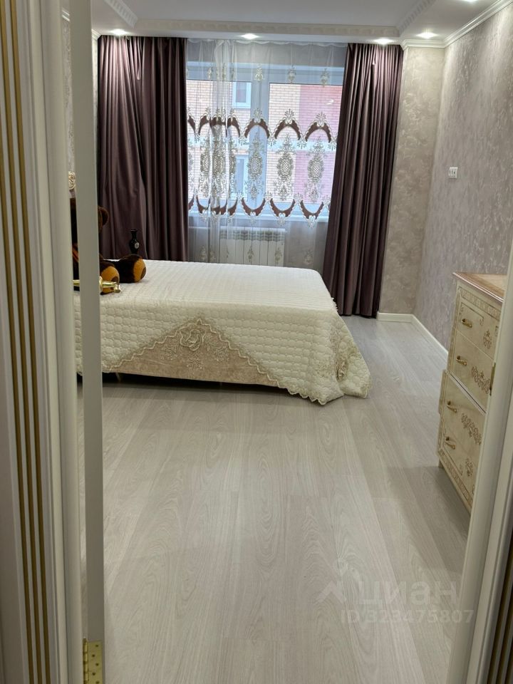 Продажа 2-комн квартиры на вторичном рынке Восточный мкр, д. Большие Жеребцы,  д. 1к2