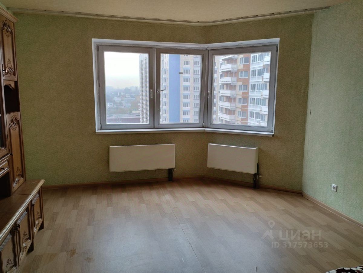 Продажа 1-комн квартиры на вторичном рынке Левобережная улица, 4к12