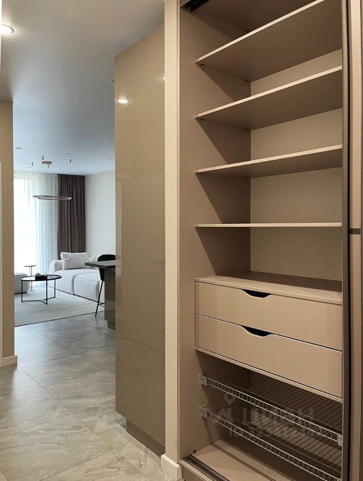 Аренда 2-комн квартиры на вторичном рынке проспект Лихачева, 22