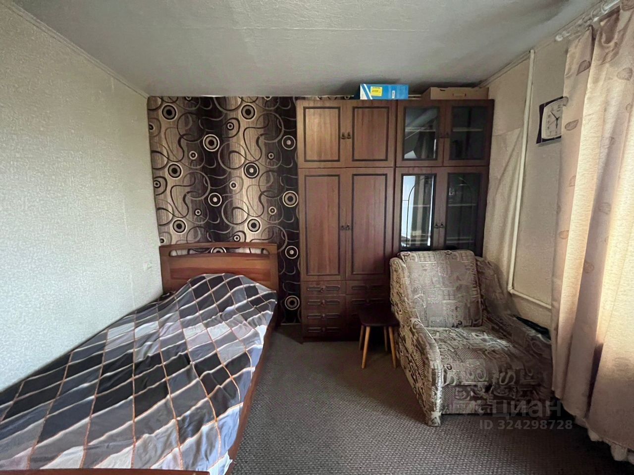 Продажа 1-комн квартиры на вторичном рынке Лесной пгт, улица Пушкина, 8