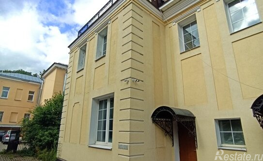 Продажа 4-комн квартиры на вторичном рынке Малая улица,  д. 39