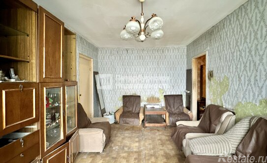 Продажа 3-комн квартиры на вторичном рынке Луначарского пр-кт,  д. 80 к4