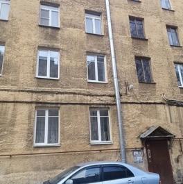 Продажа 4-комн квартиры на вторичном рынке Пушкарская Б. ул,  д. 29