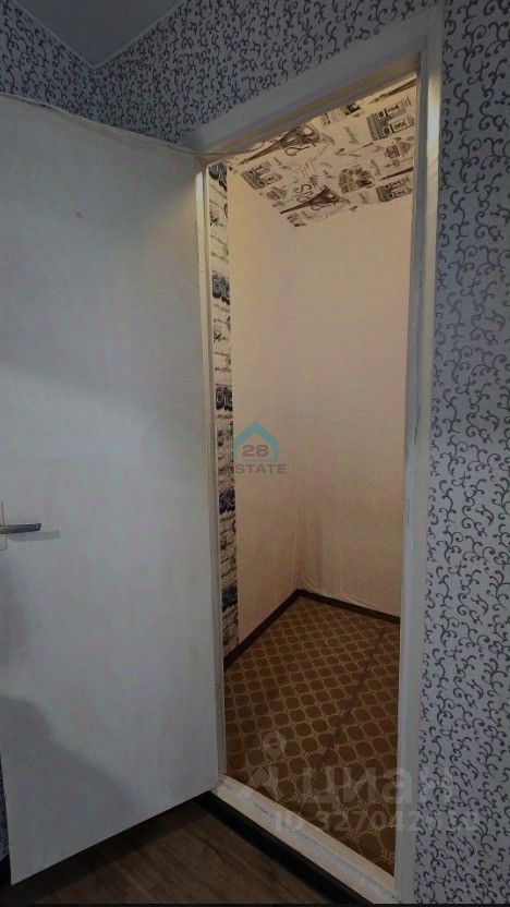 Продажа 3-комн квартиры на вторичном рынке д. Жельцы, 11