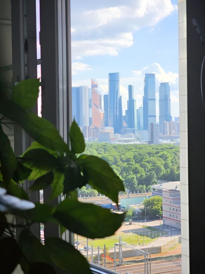 Продажа 1-комн квартиры на вторичном рынке Хорошевское шоссе, 12к1