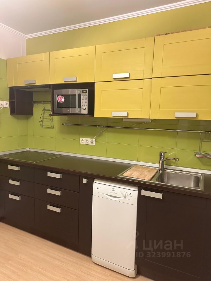 Аренда 1-комн квартиры на вторичном рынке Мартыновская улица, 14к1