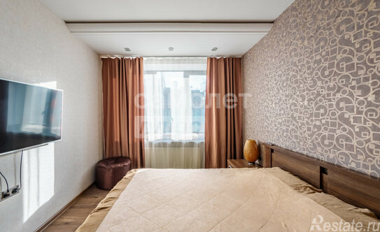 Продажа 2-комн квартиры на вторичном рынке Рыбацкий пр-кт,  д. 18,  к. 2