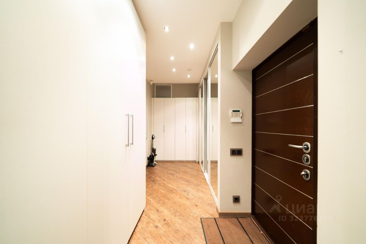 Продажа 6-комн квартиры на вторичном рынке Ломоносовский проспект, 29к3