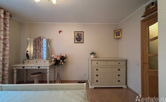 Продажа 3-комн квартиры на вторичном рынке Сосновый Бор г, Комсомольская ул,  д. 15