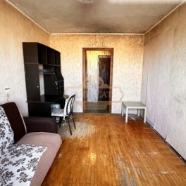 Продажа 2-комн квартиры на вторичном рынке Большеохтинский пр-кт,  д. 14