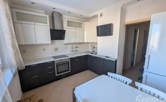 Продажа 3-комн квартиры на вторичном рынке Чечерский проезд,  д. 100