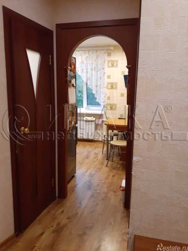 Продажа 2-комн квартиры на вторичном рынке Лодейное Поле, Карла Маркса,  д. 33-а