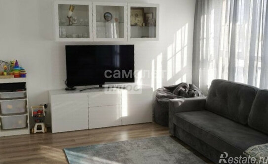 Продажа 4-комн квартиры на вторичном рынке Нововатутинская 3-я ул,  д. 2