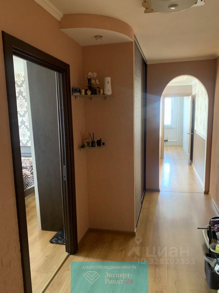 Продажа 4-комн квартиры на вторичном рынке имени К.А. Аверьянова мкр,  д. 14