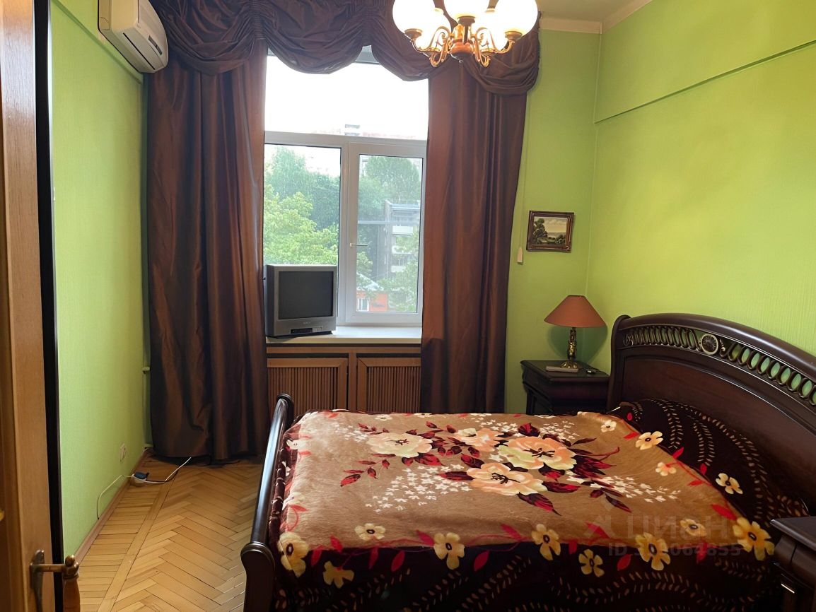 Аренда 2-комн квартиры на вторичном рынке Краснохолмская набережная, 13С1