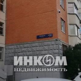Продажа 2-комн квартиры на вторичном рынке Высокая улица,  д. 12