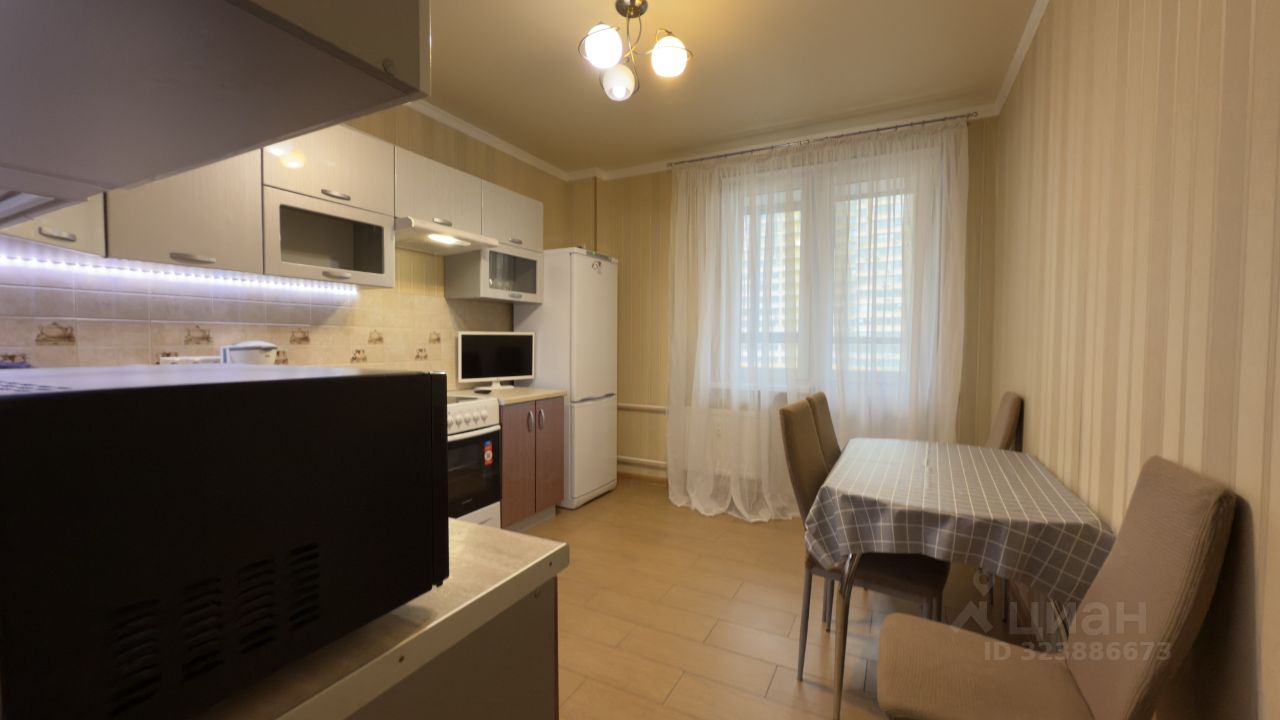 Аренда 2-комн квартиры на вторичном рынке улица Мельникова, 3к3