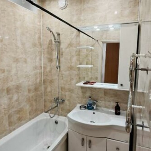 3-комн квартира Домодедово, улица Корнеева,  д. 2