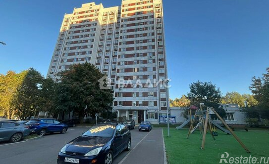 Продажа 3-комн квартиры на вторичном рынке улица Академика Капицы,  д. 20