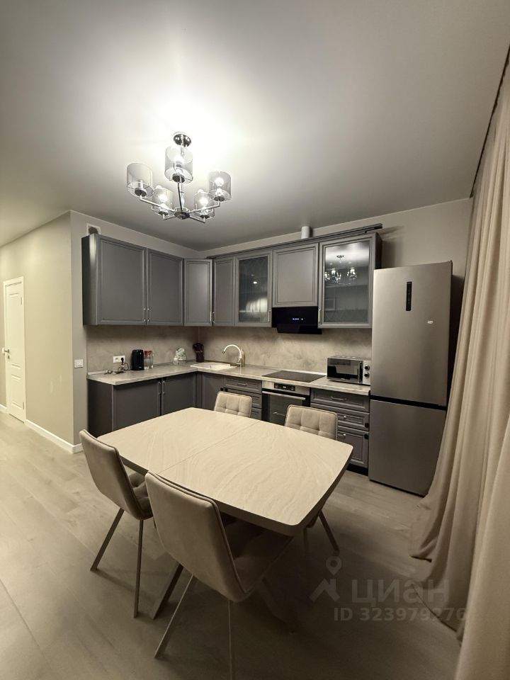 Аренда 2-комн квартиры на вторичном рынке ВНИИССОК пгт, улица Бородинская, 3