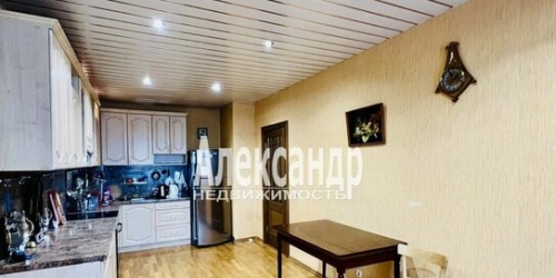 2-комн квартира ул Бадаева,  д. 6,  к. 1