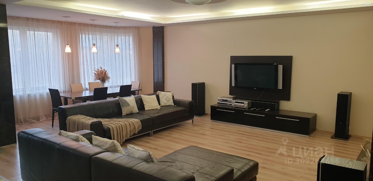 Аренда 3-комн квартиры на вторичном рынке улица Яблочкова, 11