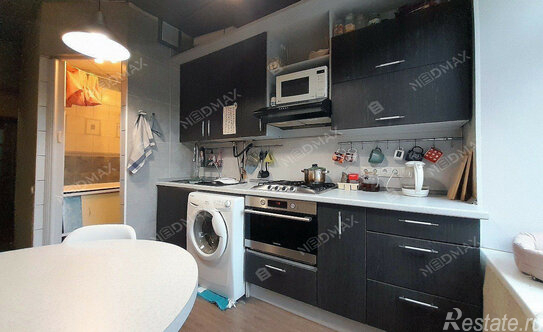 Аренда 3-комн квартиры на вторичном рынке Ропшинская улица,  д. 22