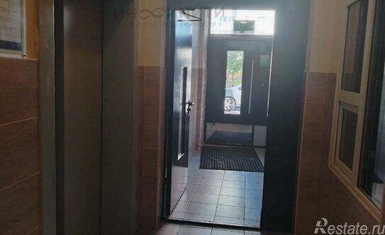 Продажа 2-комн квартиры на вторичном рынке Свердловский, ул Алексея Короткова,  д. 1