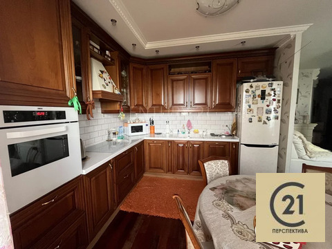 2-комн квартира Октябрьский, улица Ленина,  д. 19