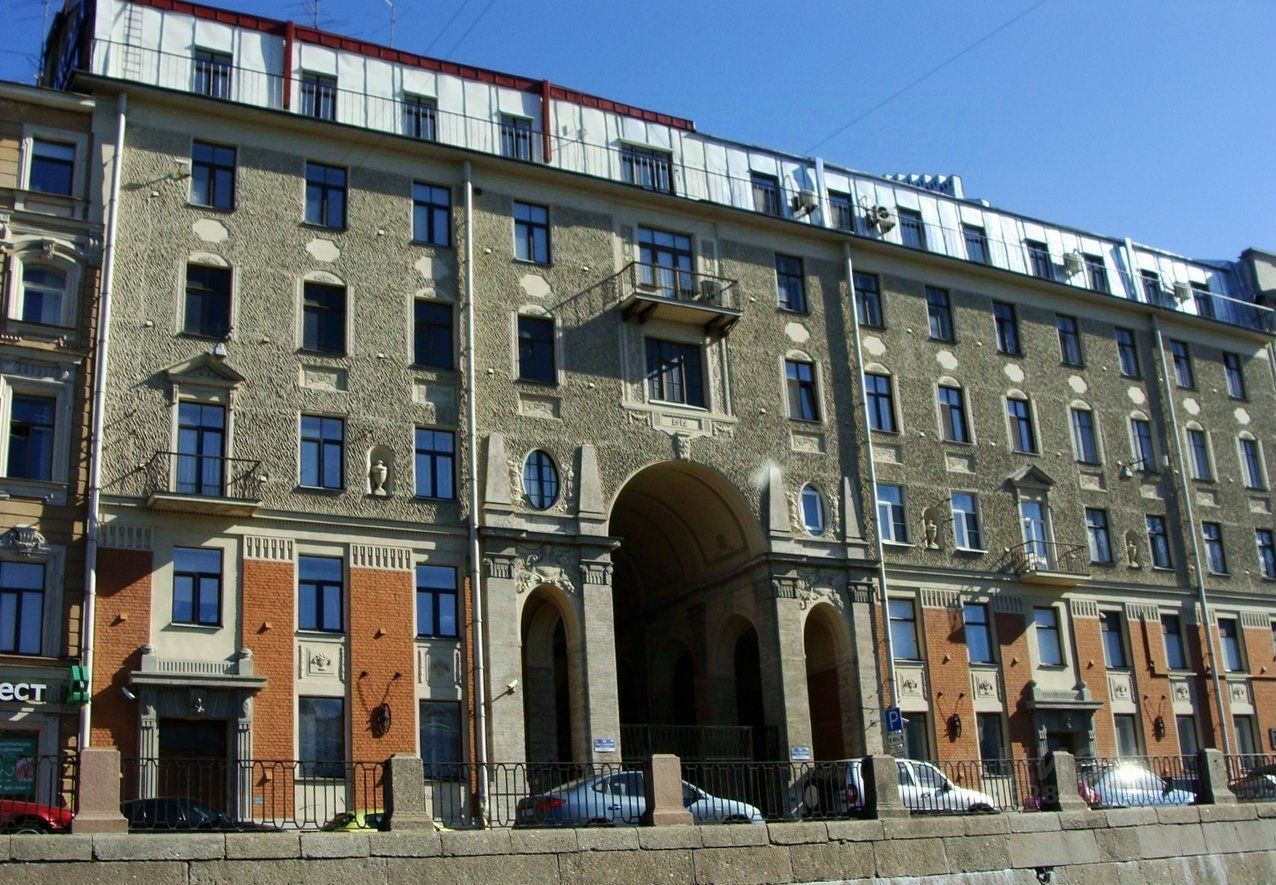 Продажа 6-комн квартиры на вторичном рынке улица Рубинштейна, 15-17