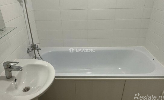 Продажа 1-комн квартиры на вторичном рынке улица Молодцова,  д. 33 к1