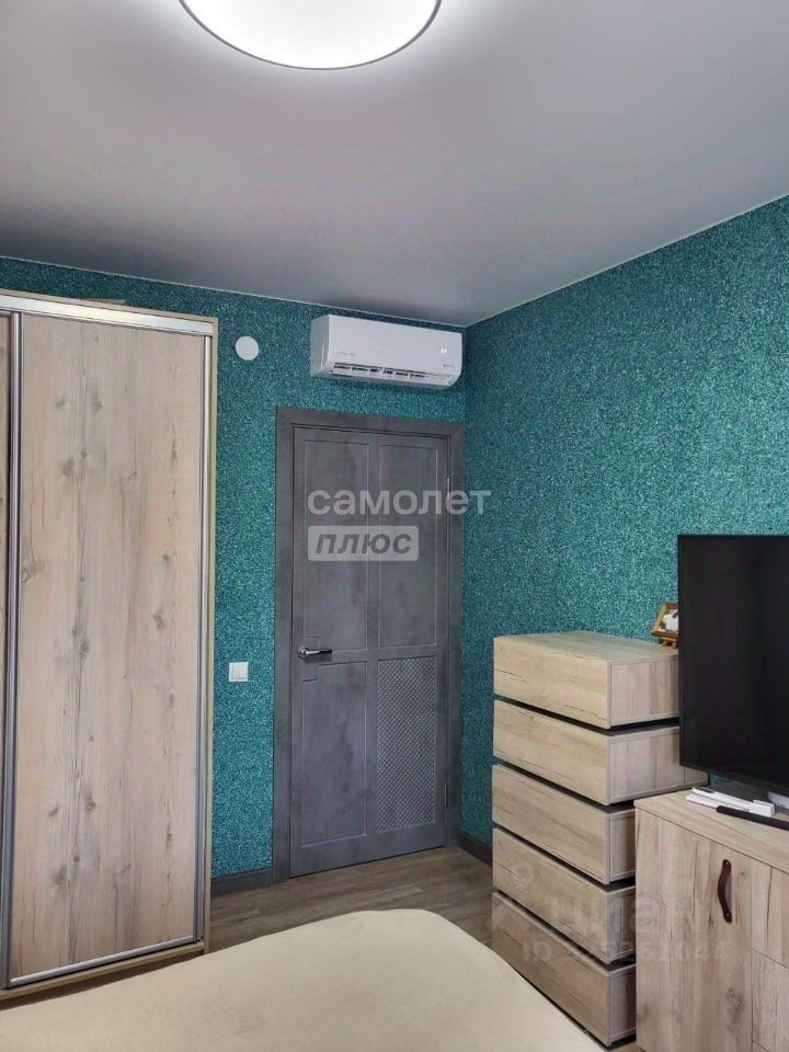 Продажа 2-комн квартиры на вторичном рынке улица Михайлова, 30Ак3