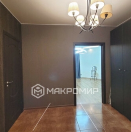 Продажа 3-комн квартиры на вторичном рынке ул Типанова,  д. 27/39