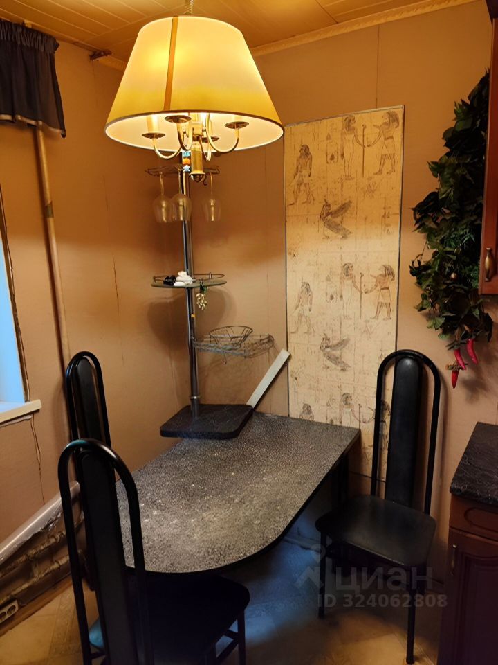 Продажа 3-комн квартиры на вторичном рынке Чертановская улица, 3К2