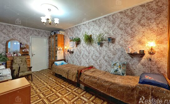 Продажа 3-комн квартиры на вторичном рынке ул Буренина,  д. 1,  к. 1