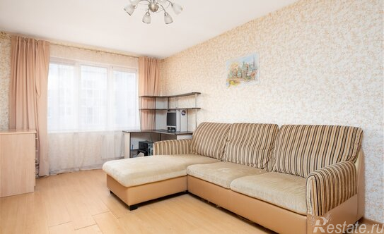 Продажа 2-комн квартиры на вторичном рынке Шушары п, Ростовская ул,  д. 3 к1