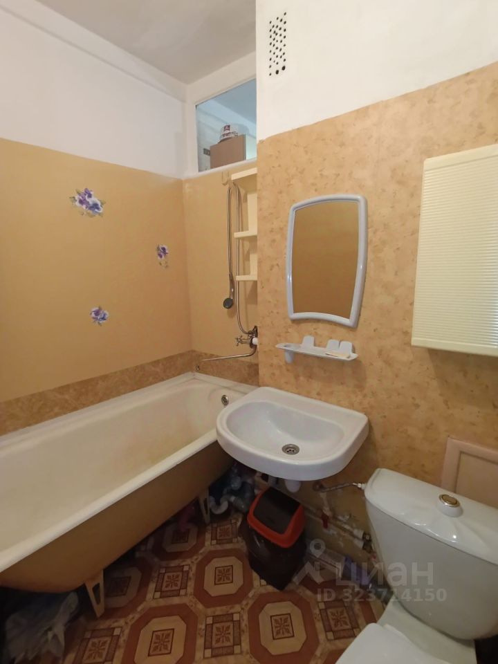 Продажа 2-комн квартиры на вторичном рынке с. Растуново, улица Заря, 10