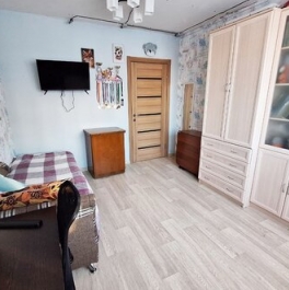 Продажа 3-комн квартиры на вторичном рынке улица Лётчика Пилютова,  д. 5